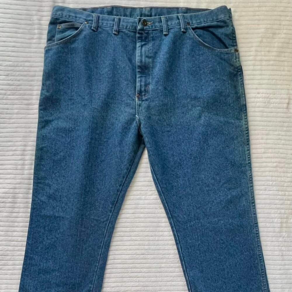 Men’s Size Size: 44x32 5 Pocket Blue Denim Jeans